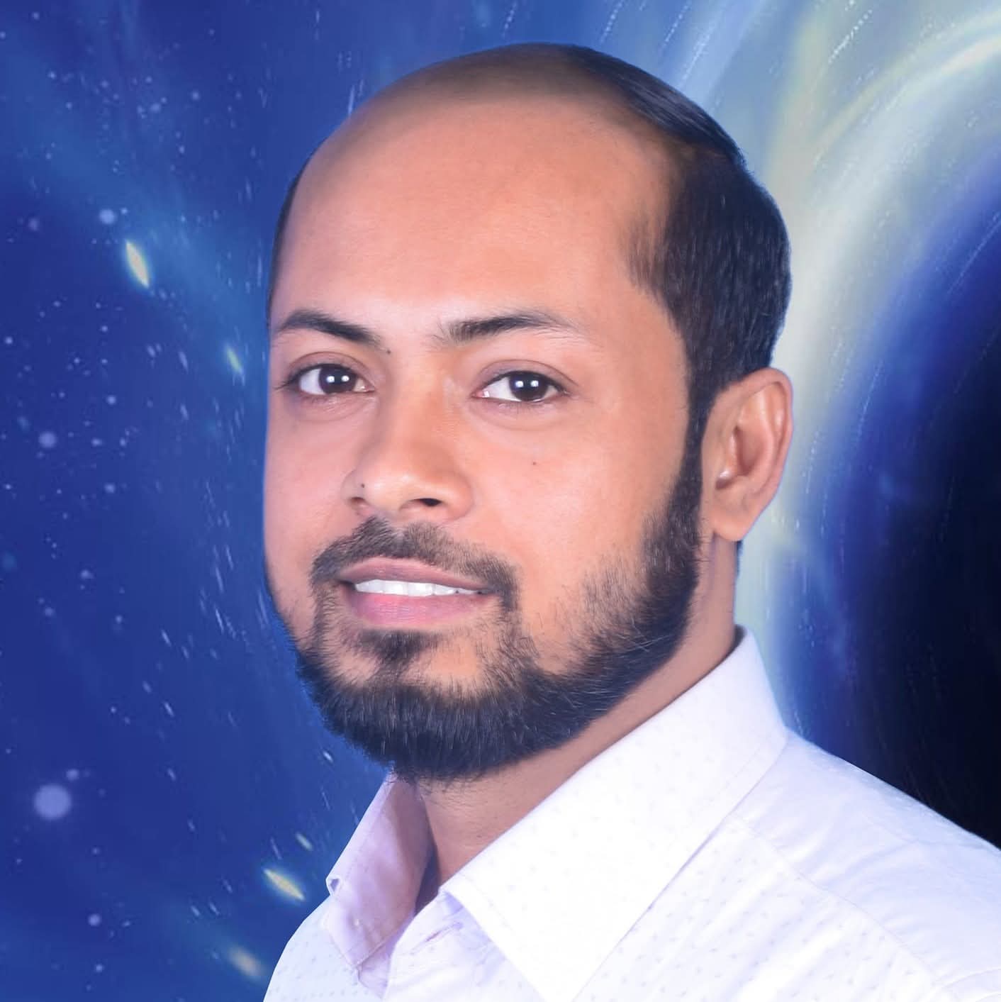 ডেমরায় রিক্সার গ্যারেজে এক যুবকে মারধরের অভিযোগ যুবদল নেতার বিরুদ্ধে।