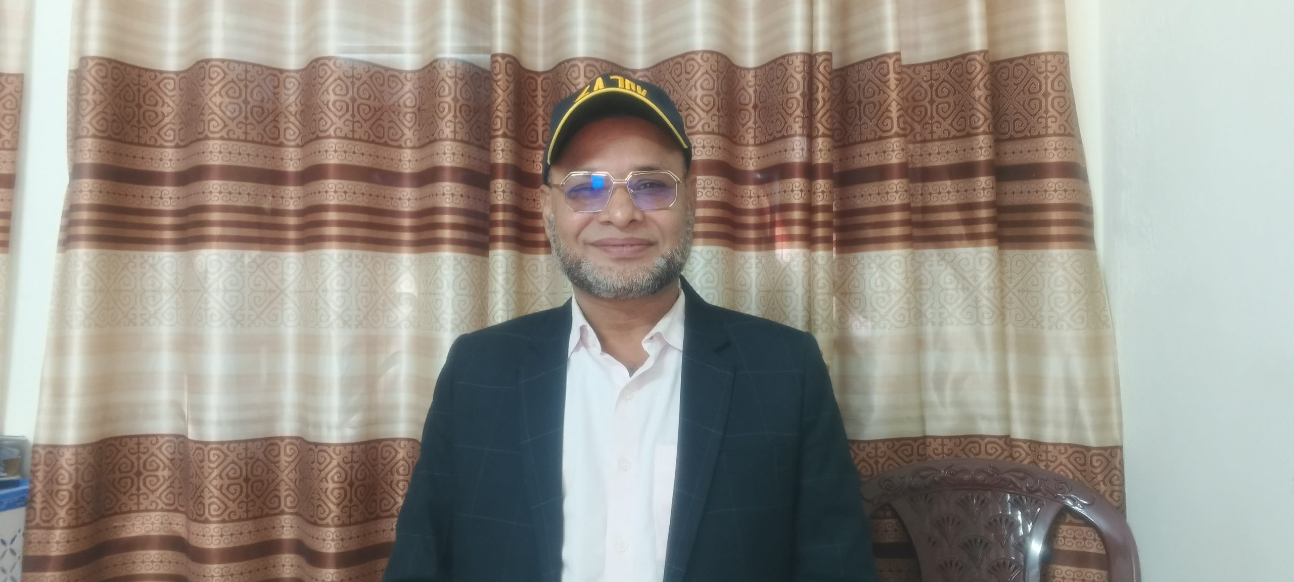 বরাব ইউনিয়ন ভূমি অফিসে নিরলস সেবায় প্রশংসিত ভূমি সহকারী কর্মকর্তা মোহাম্মদ মজিবুর রহমান।